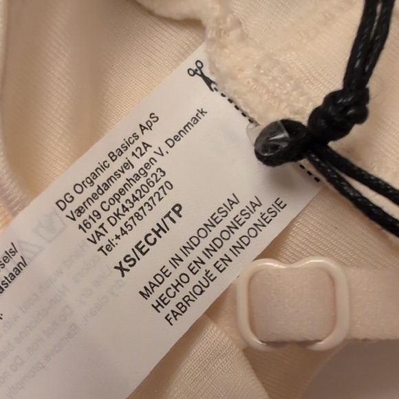 Organic Basics Soft Touch Veil Triangle Bralette Core Shorty Soft Vanilla - XS/S - Picture 6 of 16